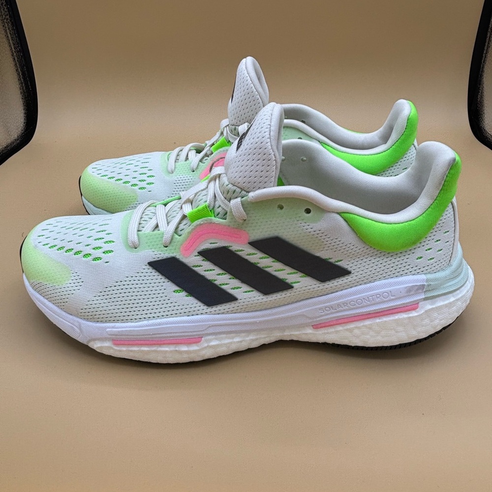Adidas men’s solar control running shoes size 9